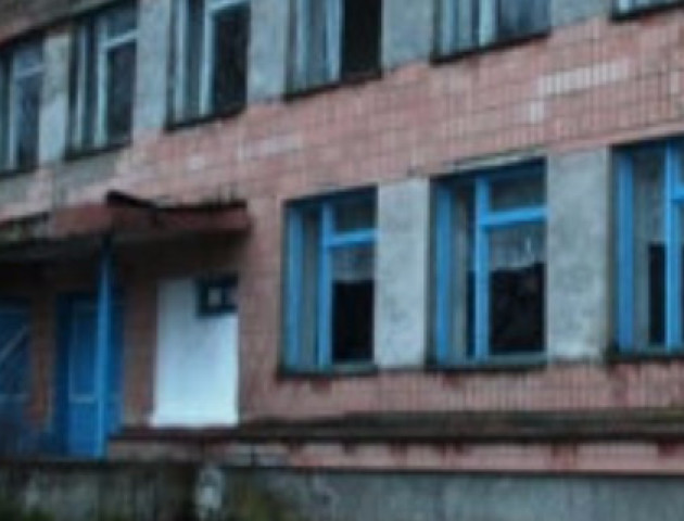 В ОДА пояснили, де взяти кошти на ремонт клубу у селі на Волині