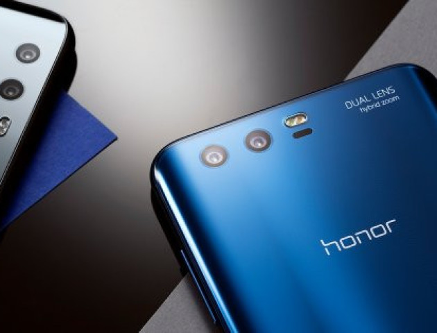 Оголошено найкращі смартфони 2017 року