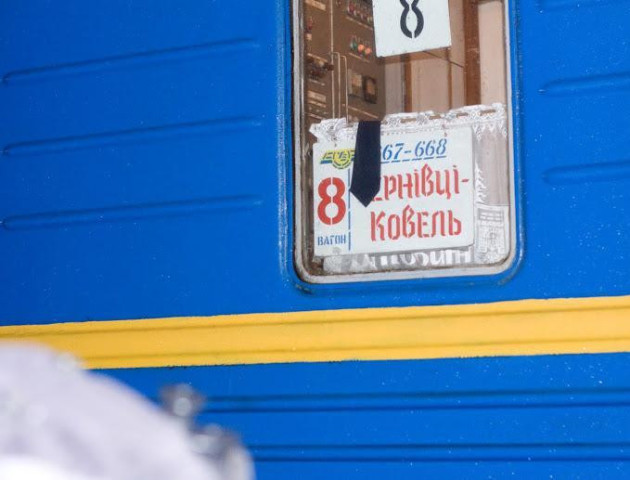 На ходу потягу з Ковеля вистрибнув пасажир