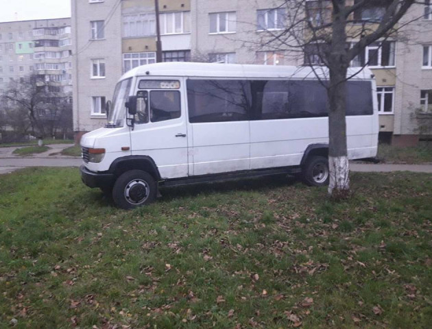 У Луцьку маршрутник тікав від муніципалів