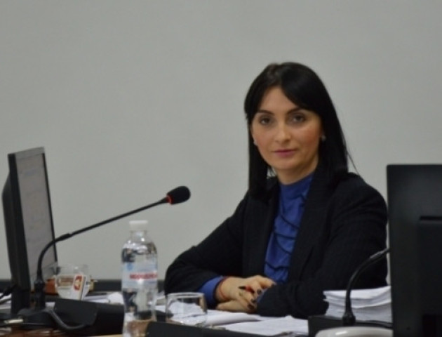 Юлія Вусенко назвала позачергову сесію Луцькради абсурдною