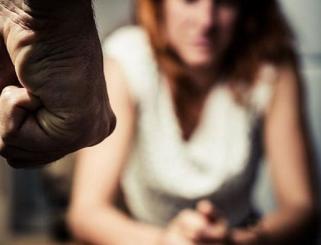 Поліція розслідує факт зґвалтування волинянином своєї 21-річної доньки