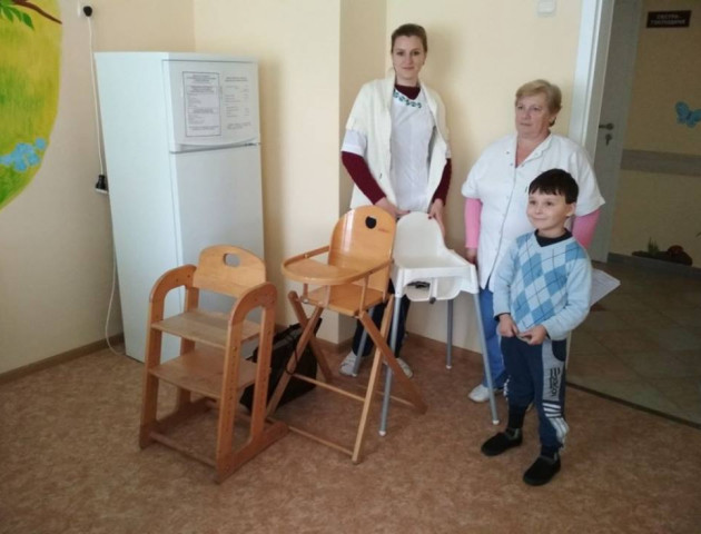 У Рожищі місцевий священик піклується про маленьких пацієнтів місцевої лікарні