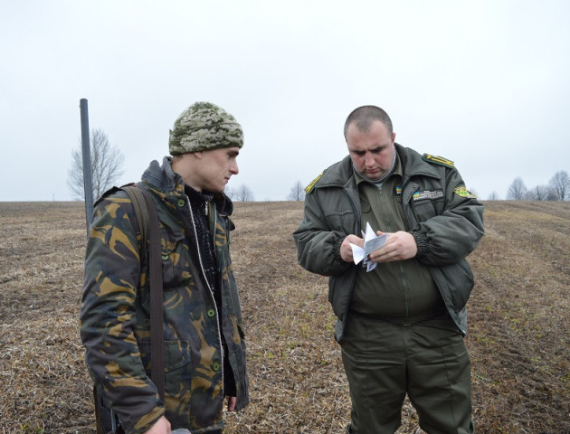 У вихідні працівники груп оперативного реагування проводили рейди спільно з журналістами