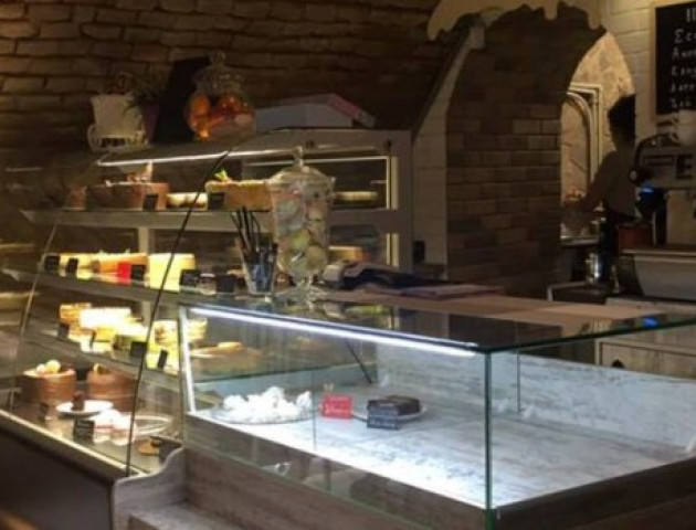 У Луцьку відкрили нову кондитерію «МарциПані».