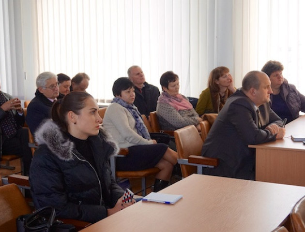 Децентралізатори закликали виважено визначитися із моделлю медичних закладів в ОТГ на Ратнівщині