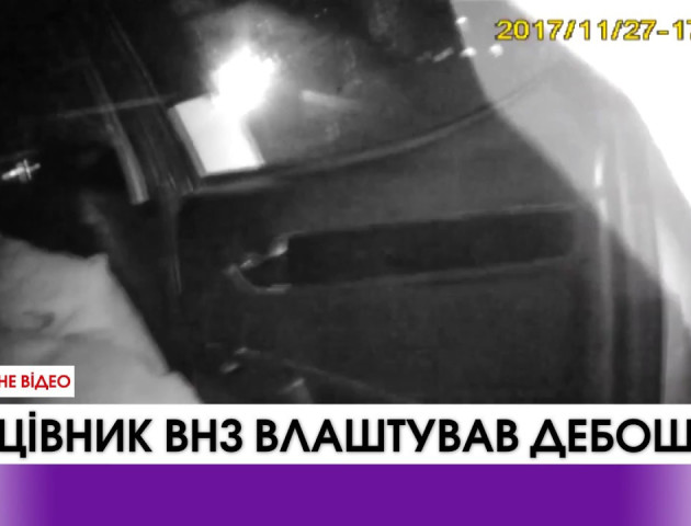 У Луцьку працівник ВНЗ влаштував дебош. ВІДЕО