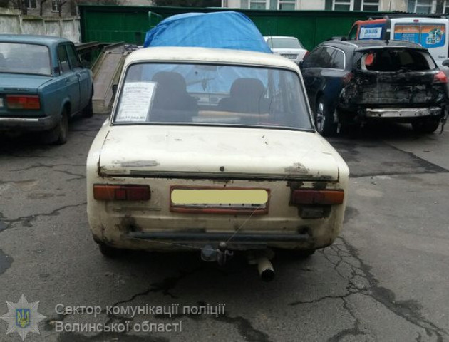 У Луцьку зловили серійних крадіїв авто. ФОТО