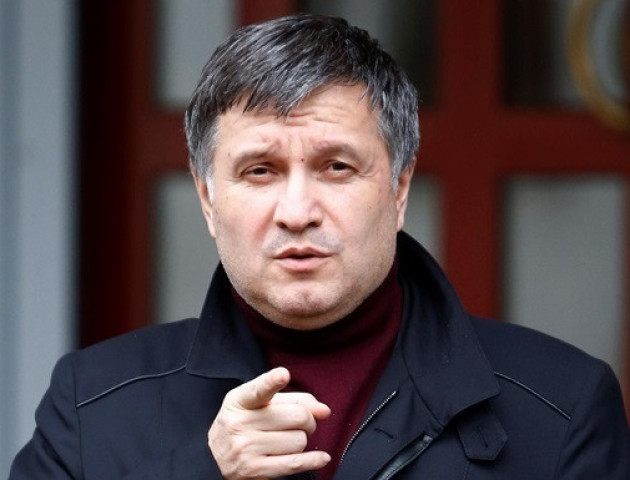 Нардепи на сьогоднішньому засіданні Ради розглядатимуть питання звільнення  Авакова