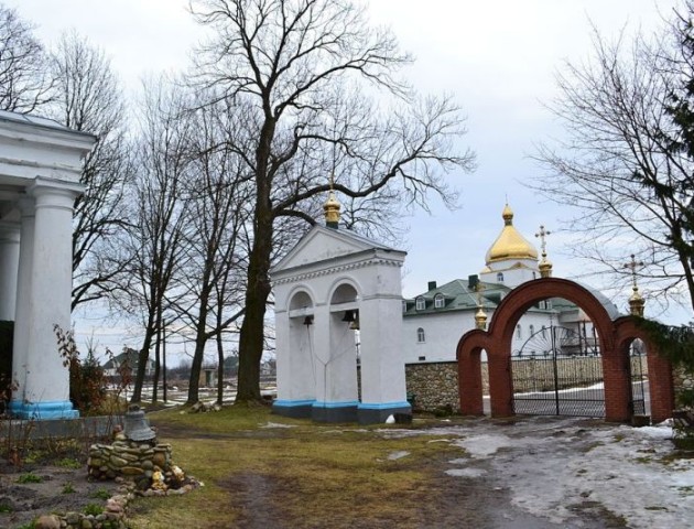 У Світязі прислужник монастиря викрав коштовності з чудотворної ікони