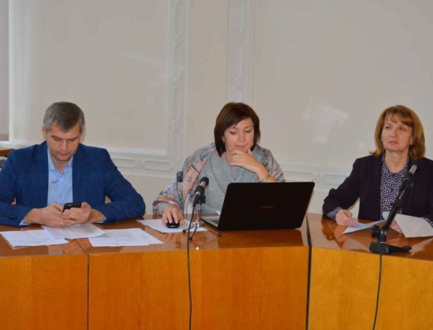 Куди витрачатимуть кошти у 2018: у Волинській облраді обговорили обласний бюджет