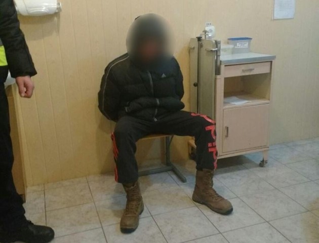 Нічна бійка у Луцьку закінчилася ножовими пораненнями