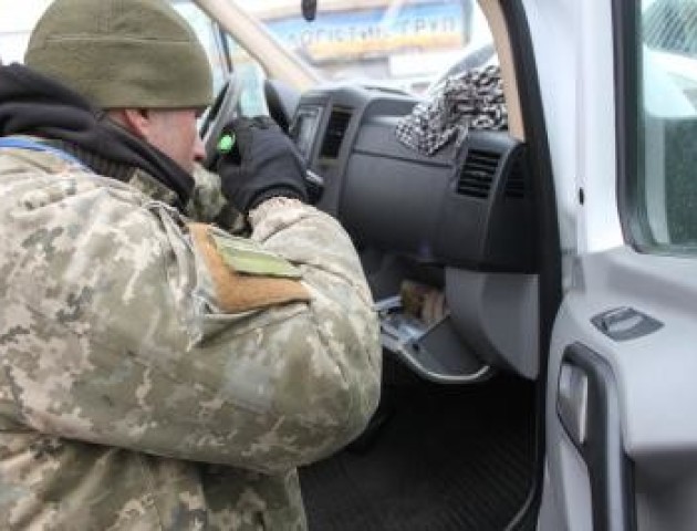 Через «Ягодин» машиною перевозили гвинтівки