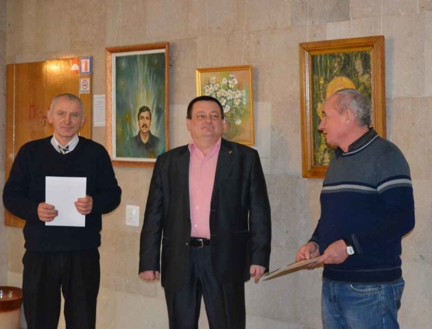 В облраді виставка робіт митців з Рожищенського району