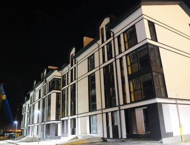 З'явились фото «космічної» багатоповерхівки у Луцьку