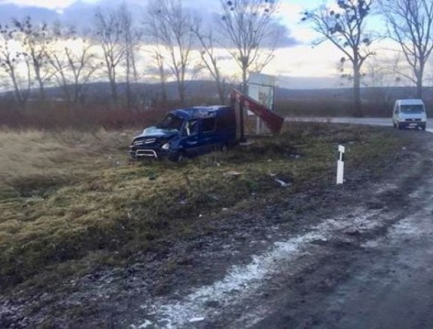 Волиняни втрапили у ДТП на Львівщині. ФОТО