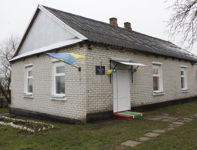Нові вікна та санвузли – у школи Прибужжя