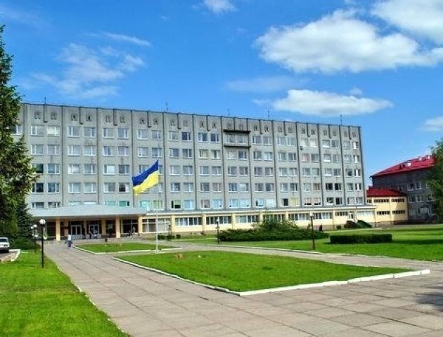 У Луцьку затримали підприємця, який давав «відкати» лікарям