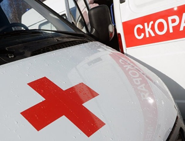 Поблизу стадіону Авангард п'яний азербайджанець врізався у маршрутку