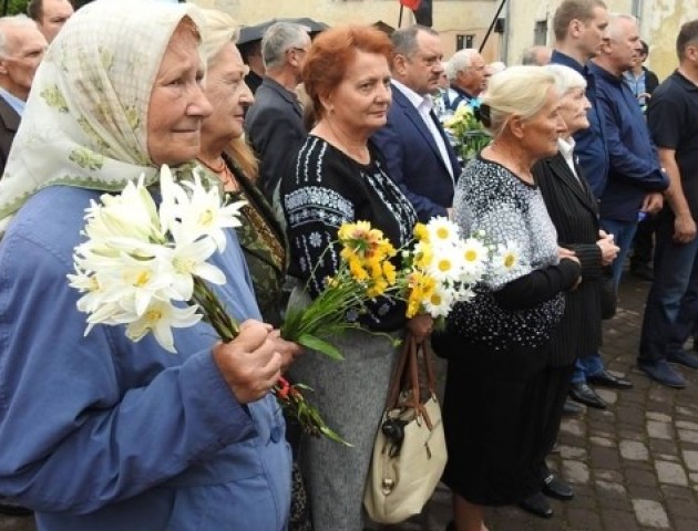 У Луцьку відбулася скорботна хода в пам’ять про розстріляних в’язнів тюрми