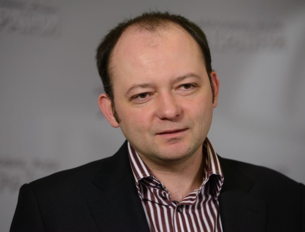 "Лучан позбавляють права обирати легітимну владу", - нардеп про нову владу у Луцьку