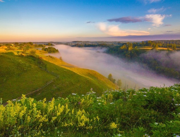 Світанок на Случу від луцького фотографа