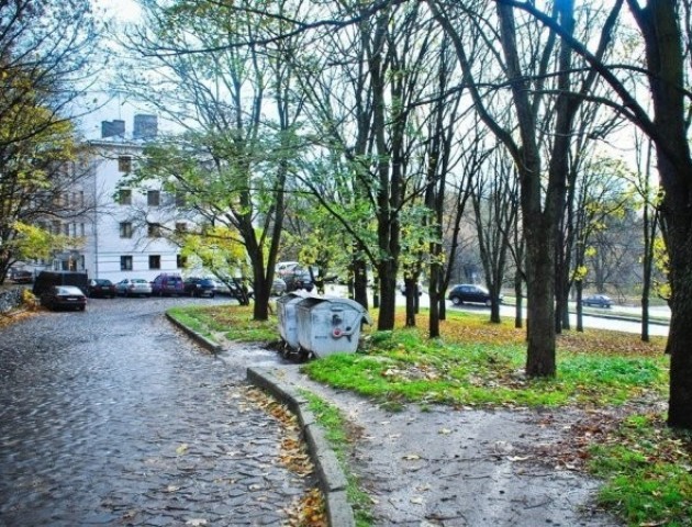 Мерію просять зупинити забудову в центрі Луцька