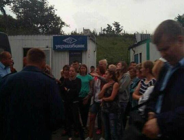 Жителі Устилуга vs митниця: битва за контрабанду