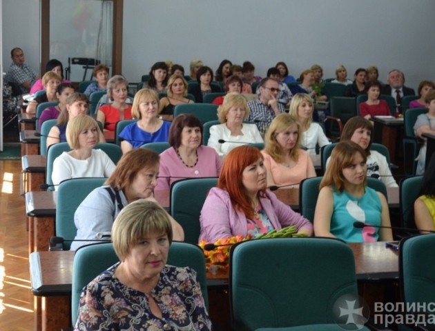 Луцькі бухгалтери розпочали відзначати професійне свято. ФОТО