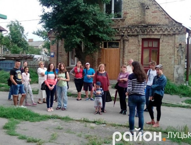 Містичні історії Старого міста: у Луцьку провели безкоштовну екскурсію