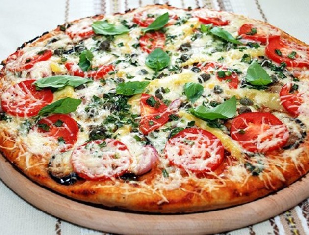 PizzaПаб: “1+1=3”