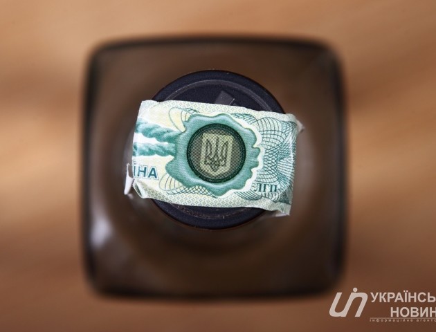 В Україні знову підвищать акцизи на алкоголь і тютюн