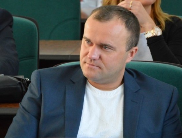 Петро Нестерук про сесію Луцькради: облити брудом все, що не є поряд з «укропом»