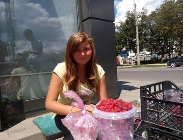 Підзаробіток у літні канікули: чим займаються юні волиняни