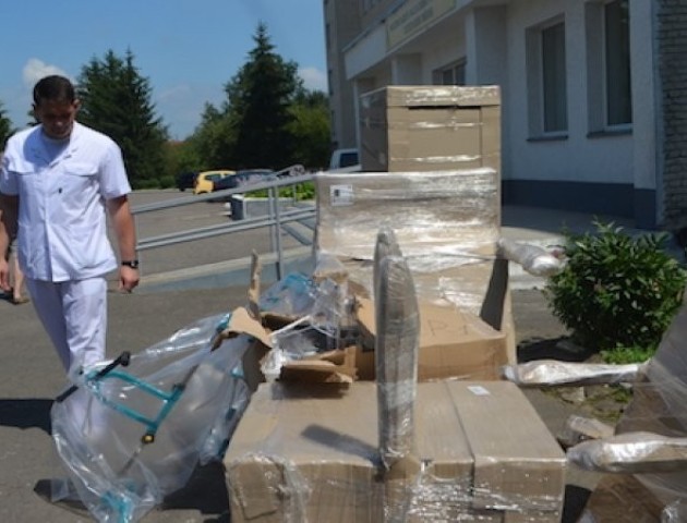 За гроші «Медіа-кави» купили обладнання в госпіталь на суму понад 30 тисяч
