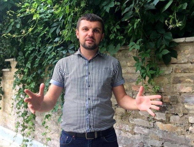 Ігор Гузь перепливе вже 101-ше озеро