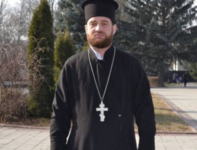Священик заявив, що за відкликанням луцьких депутатів стоїть Сатана