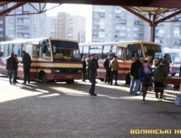 В Луцьку водій вигнав дитину з автобуса