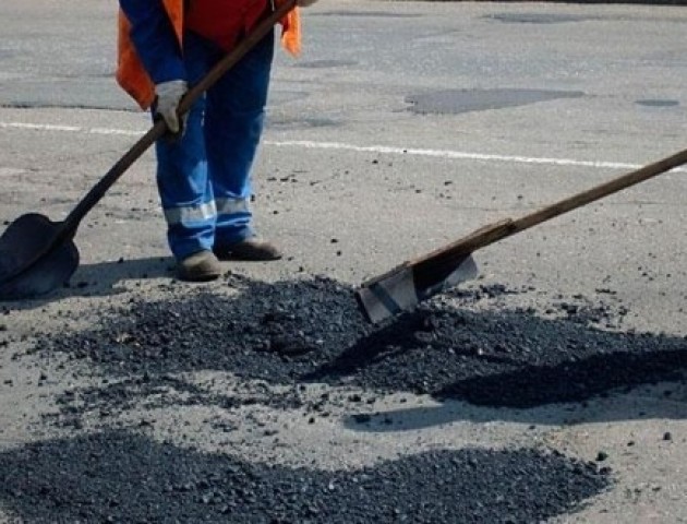 Скільки грошей Волинь отримала на ремонт доріг