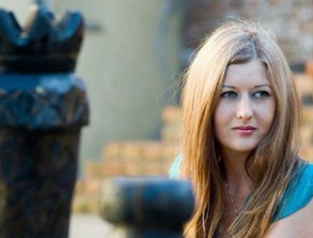 Верлібри волинянки переклали азербайджанською