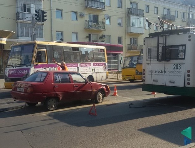 Ранкову ДТП на Волі прокоментували патрульні