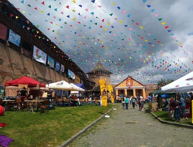 Чим пригощають на Lutsk Food Fest Італійський дворик. ВІДЕОРЕПОРТАЖ