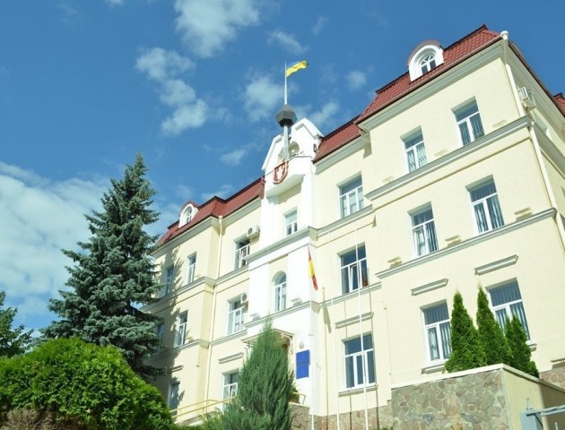 У Луцьку хочуть, щоб міський голова міг зупиняти рішення ради