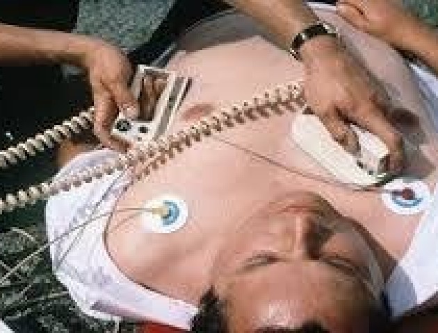 Волинські медики вивели чоловіка зі стану клінічної смерті