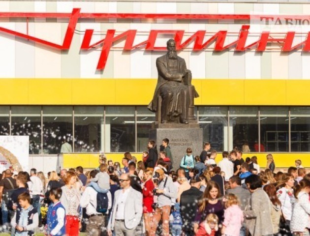 ТОП-7: на що потрібно обов’язково подивитися у РЦ «Промінь»