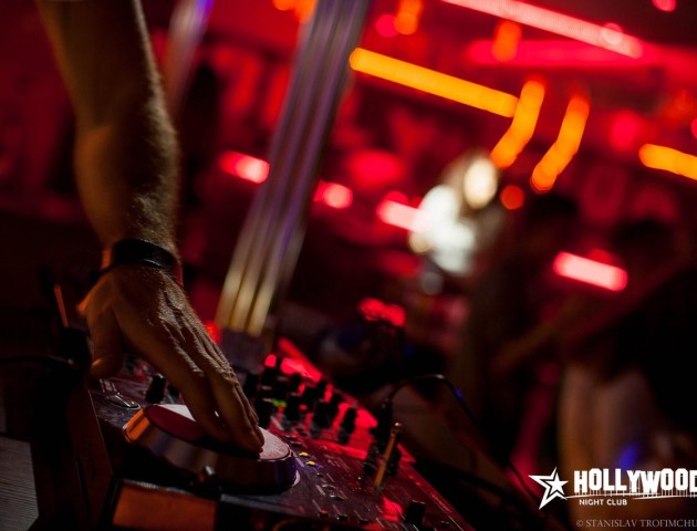 Понеділок. Сьогодні у Hollywood - Dj Semlycorn