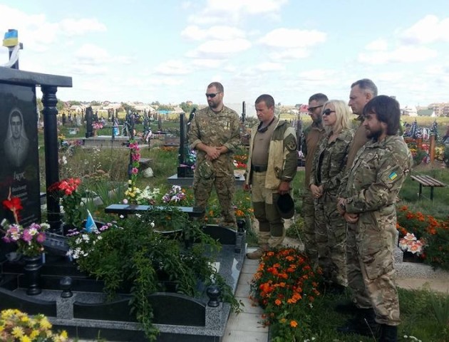 Волиняни вшанували пам'ять іловайських Героїв-земляків
