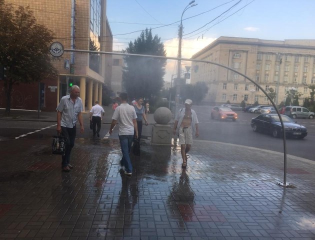 Чи встановлять у Луцьку водяні завіси?