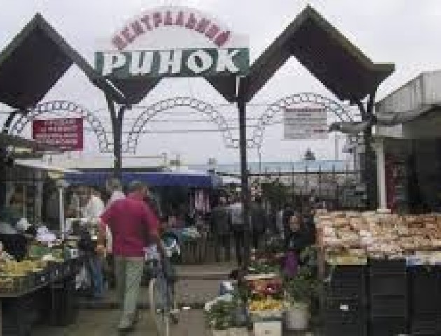 У Луцьку «Центральний» ринок контролюватиме нова робоча група