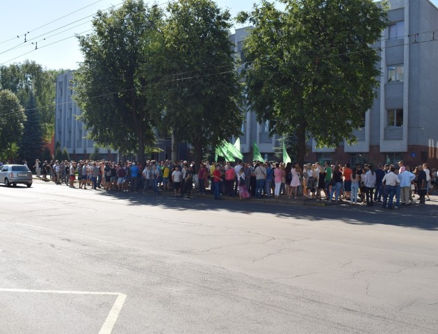 Мітинг біля СБУ: Тиводара хочуть взяти на поруки